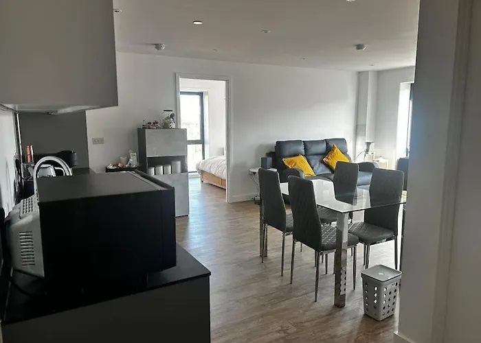 Luxury Flat In Centre Λιντς